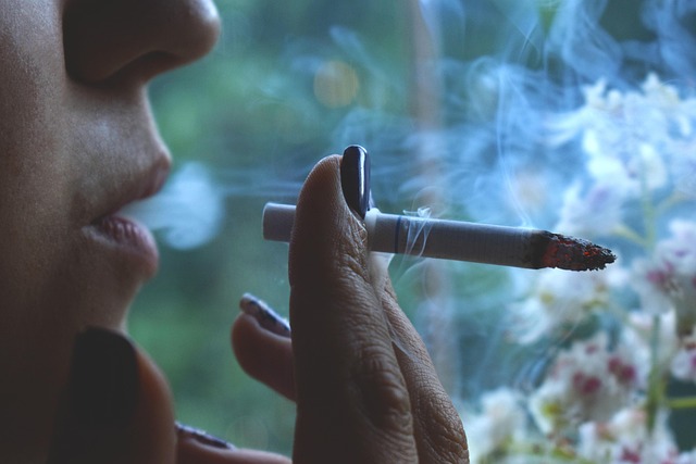Cigarettrök och nikotin i inomhusmiljön – mer än bara en lukt